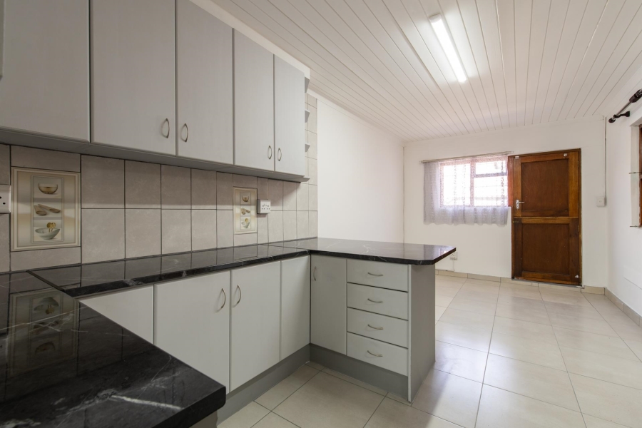 To Let 1 Bedroom Property for Rent in Northpine Western Cape